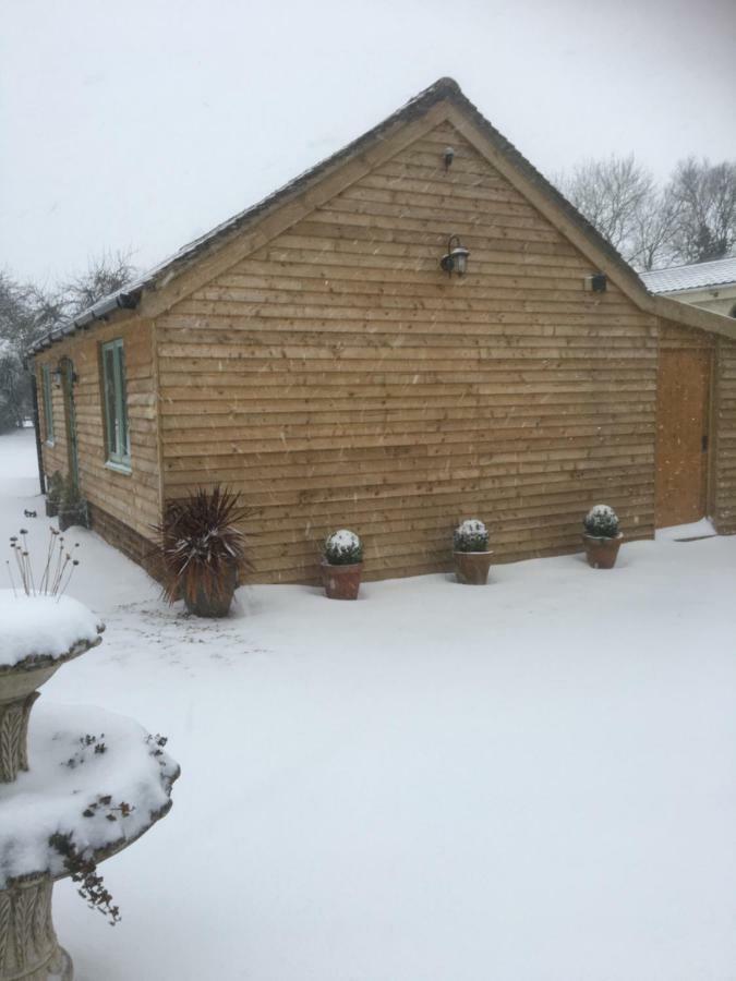 Little Banks Barn * Ringwood